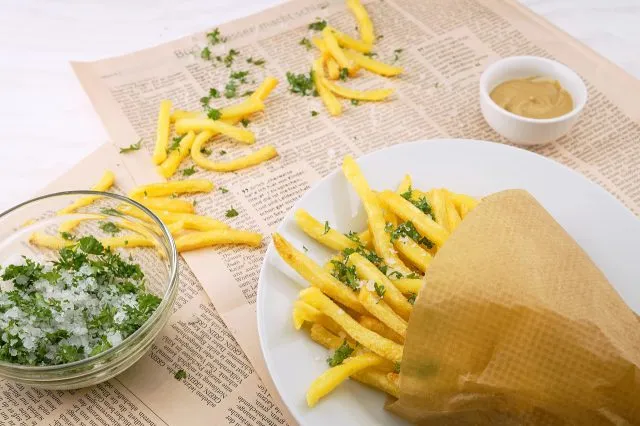 Opakowania na wynos do fast foodów – jakie wybrać?
